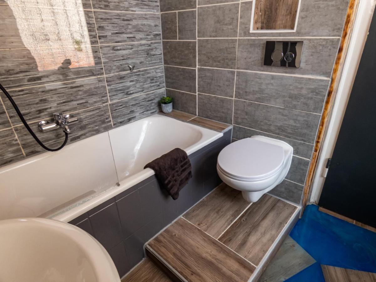 #213 Lux-Room - Zentrum Neuss - Naehe Duesseldorf Messe Mit Netflix & Prime Zewnętrze zdjęcie